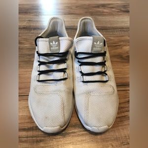 Size 7 adidas shoes